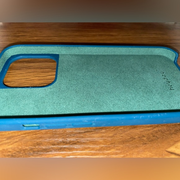 Apple IPhone 13pro silicone case from Target of heyday in dark teal - Picture 5 of 5